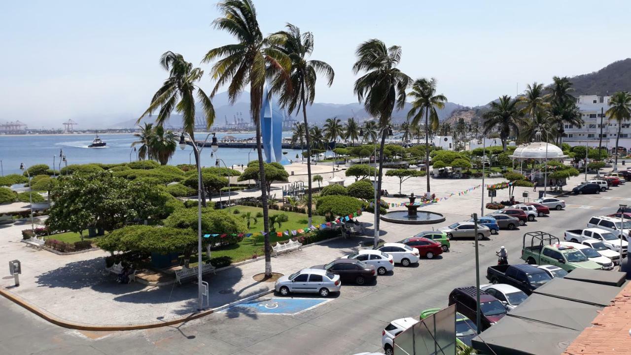 Hotel Savoy Manzanillo Buitenkant foto